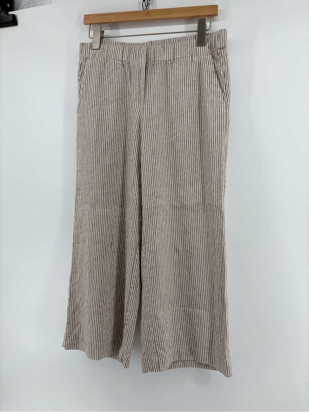 J. Jill Beige Striped Wide-Leg Linen cropped Pants